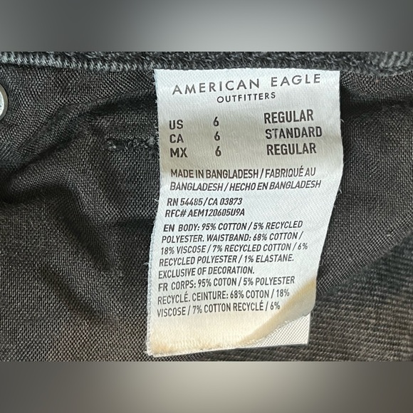 American Eagle Mom Jeans Relaxed Distressed Women’s Black Jeans Size 6 - Picture 11 of 16